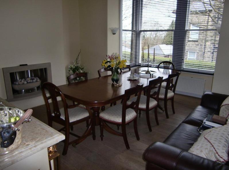 Number27Harrogate Bed and Breakfast Buitenkant foto
